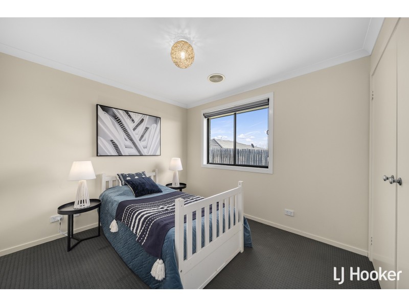 39 Carman Loop, Macgregor ACT 2615