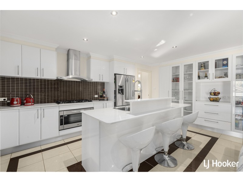 2 Farmer Place, Gungahlin ACT 2912