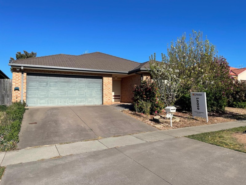 15 Saltbush Street, Harrison ACT 2914