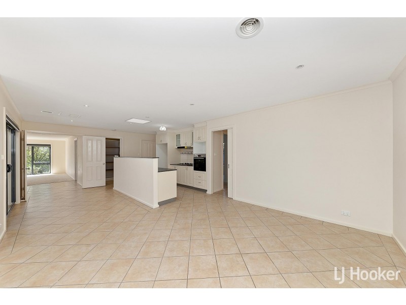 15 Saltbush Street, Harrison ACT 2914