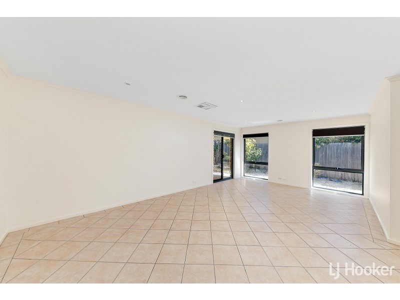 15 Saltbush Street, Harrison ACT 2914
