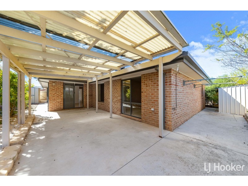 15 Saltbush Street, Harrison ACT 2914