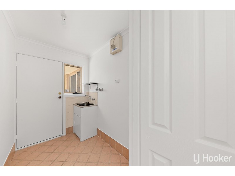 14 Doutney Place, Dunlop ACT 2615