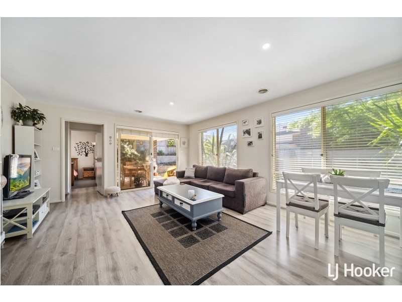 25 Dalkin Crescent, Casey ACT 2913