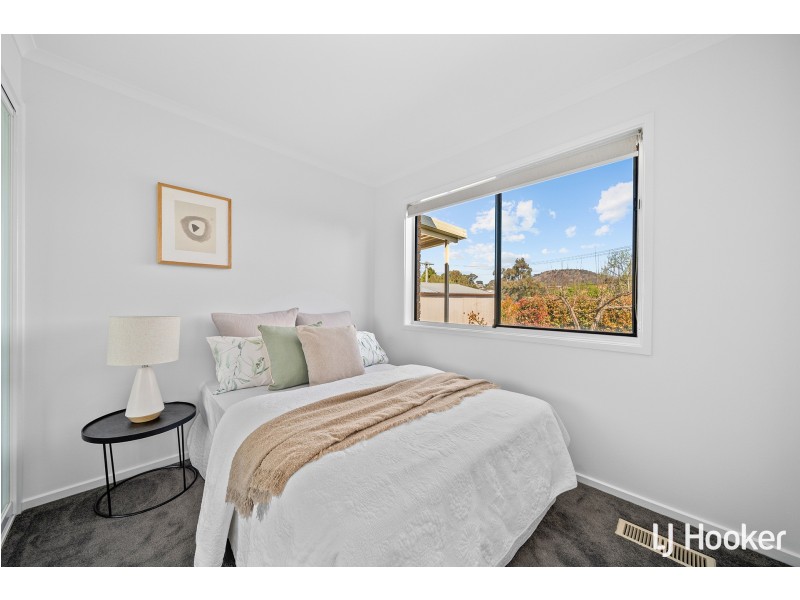 22 Girdlestone Circuit, Calwell ACT 2905