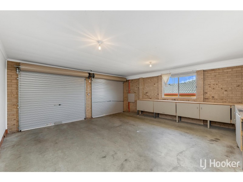 6 Doutney Place, Dunlop ACT 2615