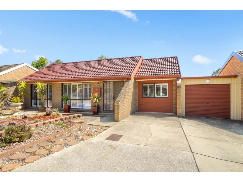 30 Dorrit Black Crescent, Lyneham ACT 2602