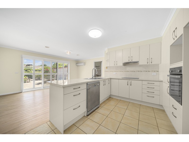 30 Dorrit Black Crescent, Lyneham ACT 2602