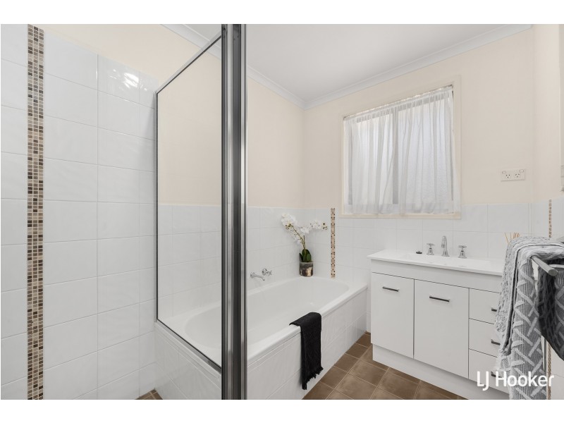 31 Ashkanasy Crescent, Evatt ACT 2617
