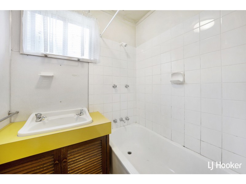 19 Ogilby Crescent, Page ACT 2614