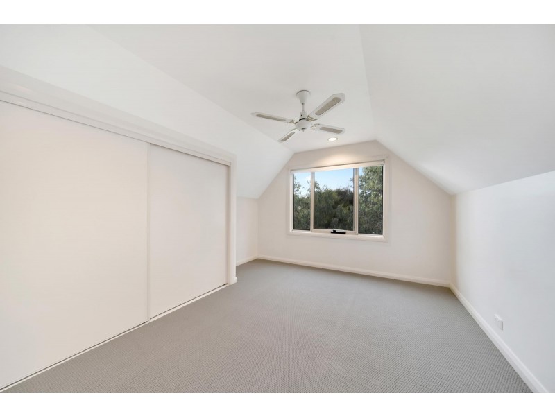 33 Bamir Square, Ngunnawal ACT 2913
