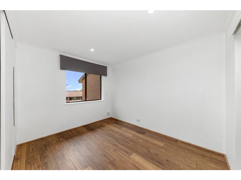 8/30 Springvale Drive, Hawker ACT 2614