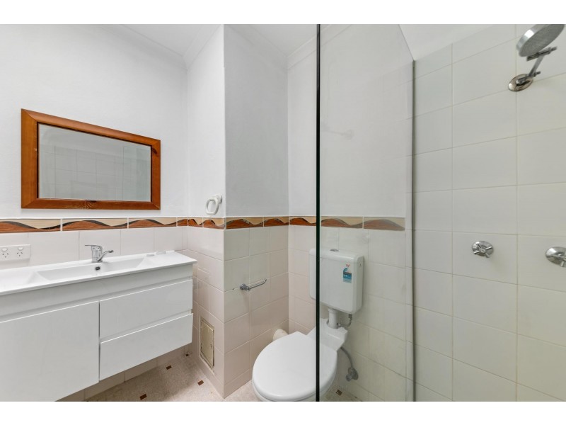 8/30 Springvale Drive, Hawker ACT 2614