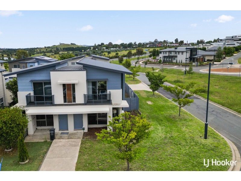 53 Cazneaux Crescent, Weston ACT 2611