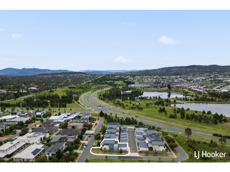 53 Cazneaux Crescent, Weston ACT 2611