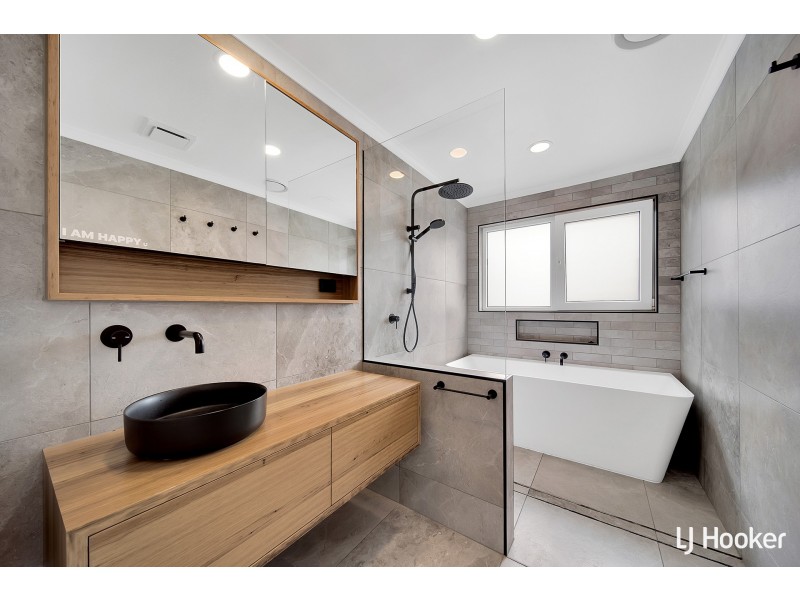 49 Macrossan Crescent, Latham ACT 2615