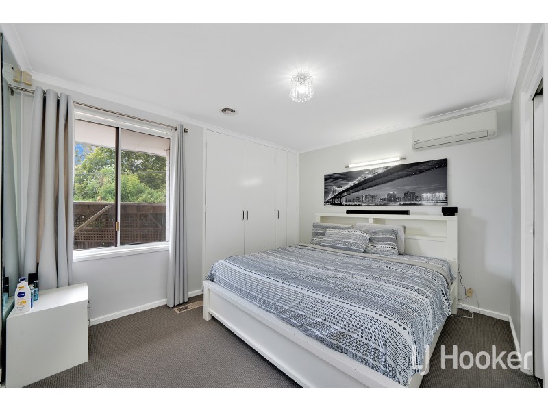 37 Dalley Crescent, Latham ACT 2615