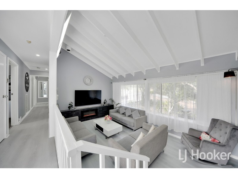 37 Dalley Crescent, Latham ACT 2615