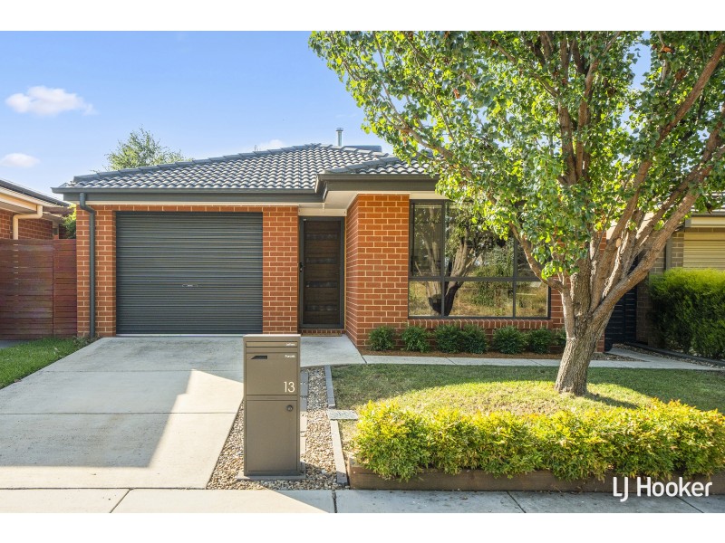 13 Carman Loop, Macgregor ACT 2615