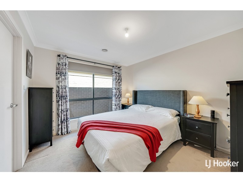 13 Carman Loop, Macgregor ACT 2615