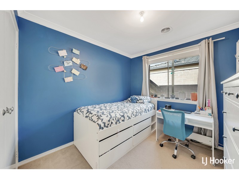 13 Carman Loop, Macgregor ACT 2615