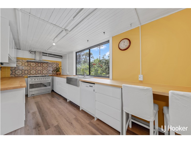 94 Pennefather Street, Higgins ACT 2615