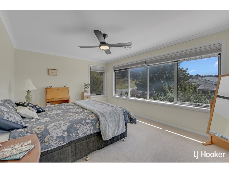 54 Ashton Calvert Street, Casey ACT 2913