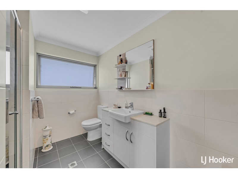 54 Ashton Calvert Street, Casey ACT 2913