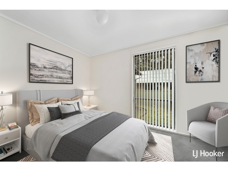 10 Emmott Place, Charnwood ACT 2615