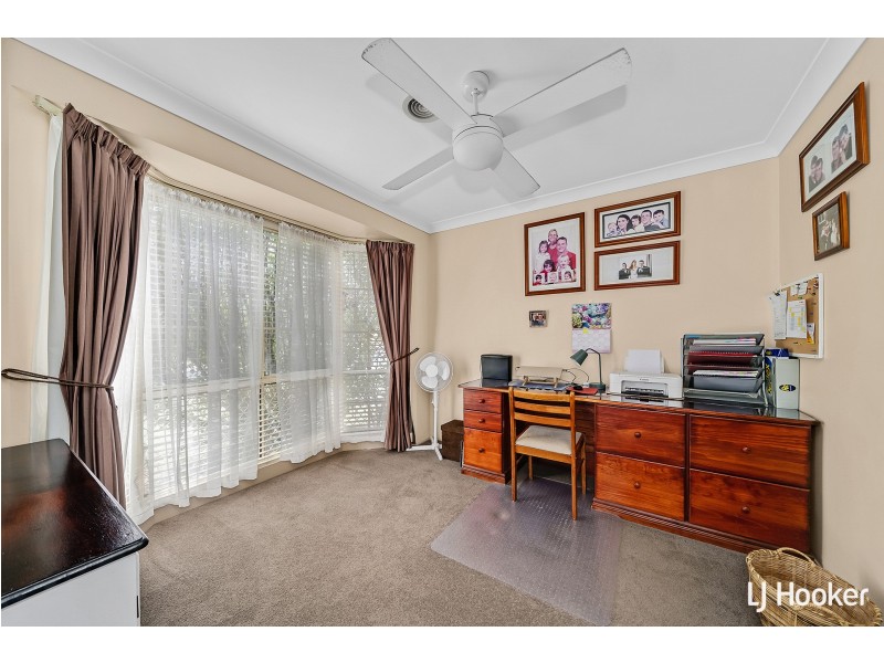 12 Jonsson Court, Dunlop ACT 2615
