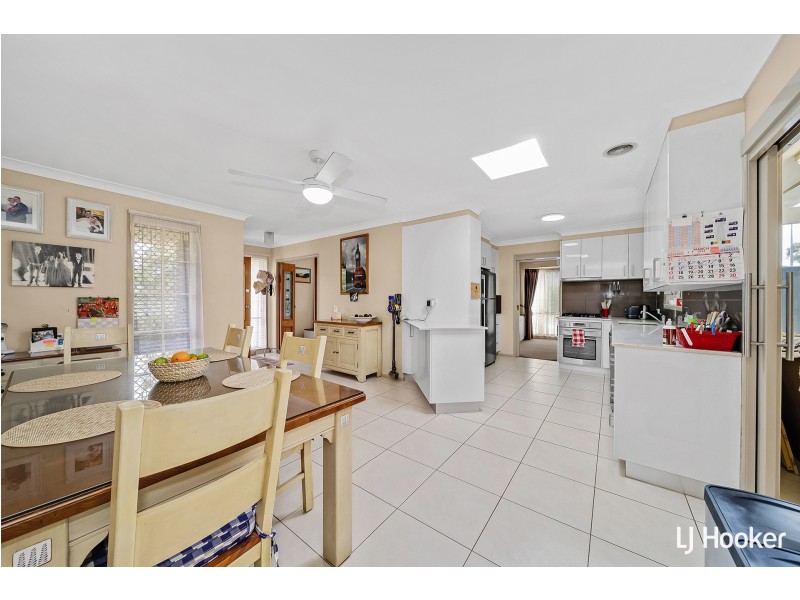 12 Jonsson Court, Dunlop ACT 2615