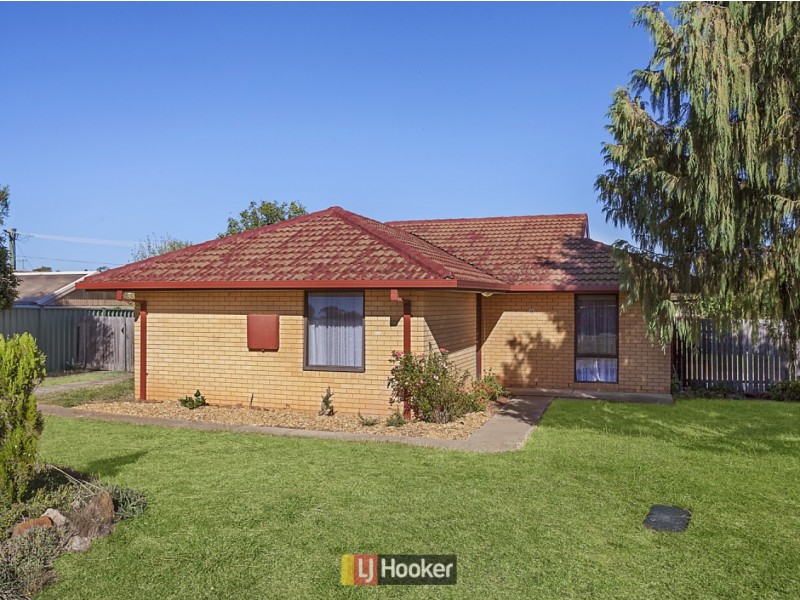 40 Ennor Crescent, Florey ACT 2615