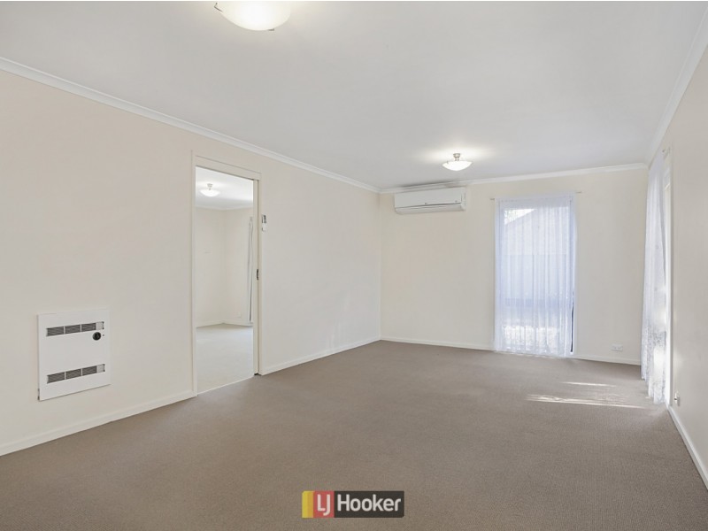 40 Ennor Crescent, Florey ACT 2615