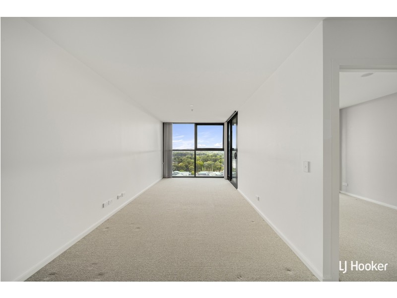 1307/120 Eastern Valley Way, Belconnen ACT 2617