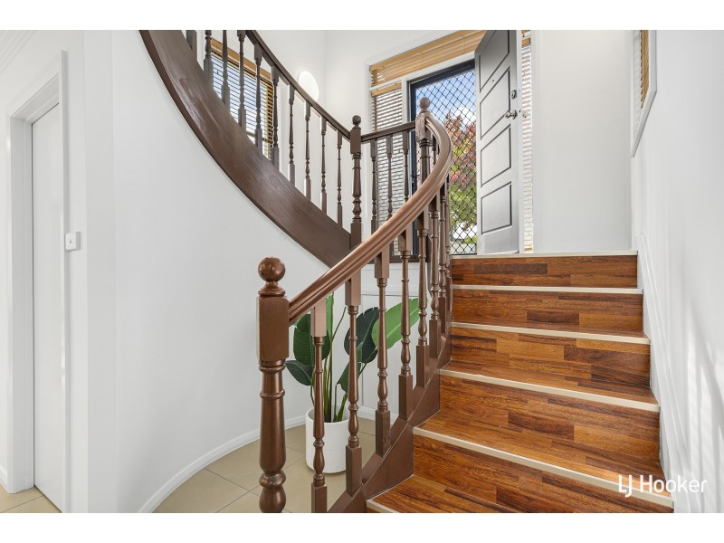 32 Polilight Street, Dunlop ACT 2615