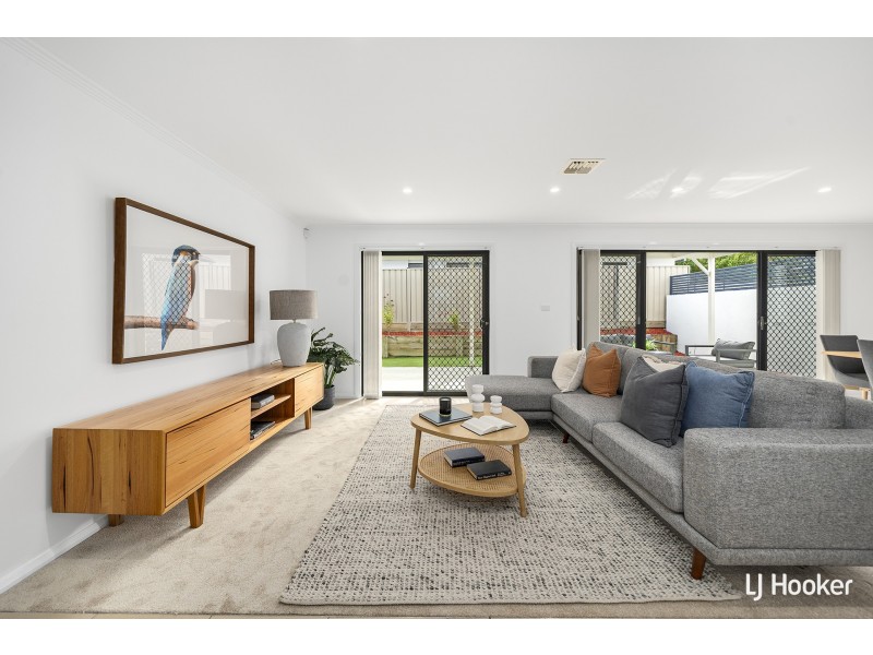 32 Polilight Street, Dunlop ACT 2615