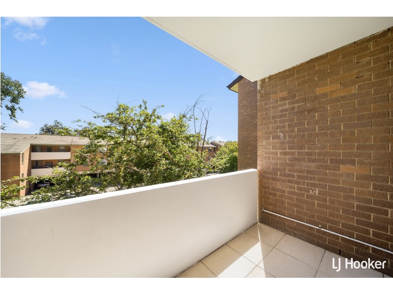 7/28 Springvale Drive, Hawker ACT 2614