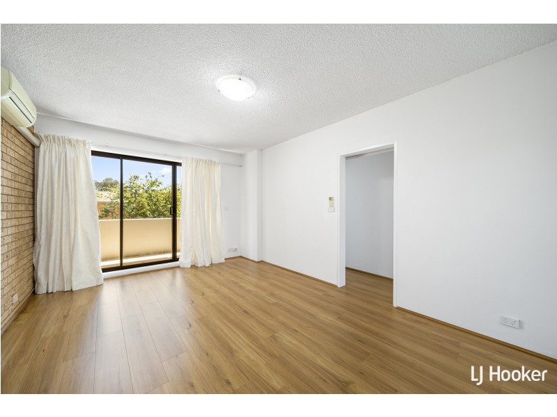 7/28 Springvale Drive, Hawker ACT 2614