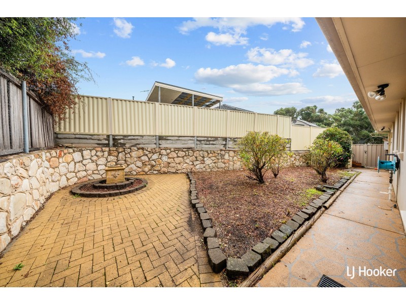 2 Amarina Street, Palmerston ACT 2913