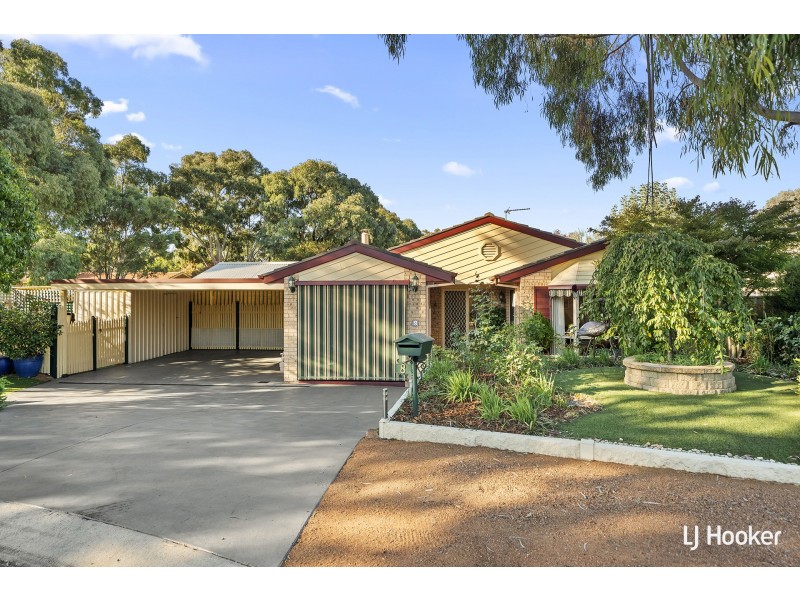 8 Hickson Place, Monash ACT 2904