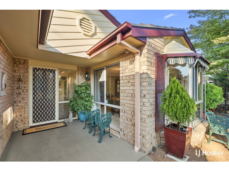 8 Hickson Place, Monash ACT 2904
