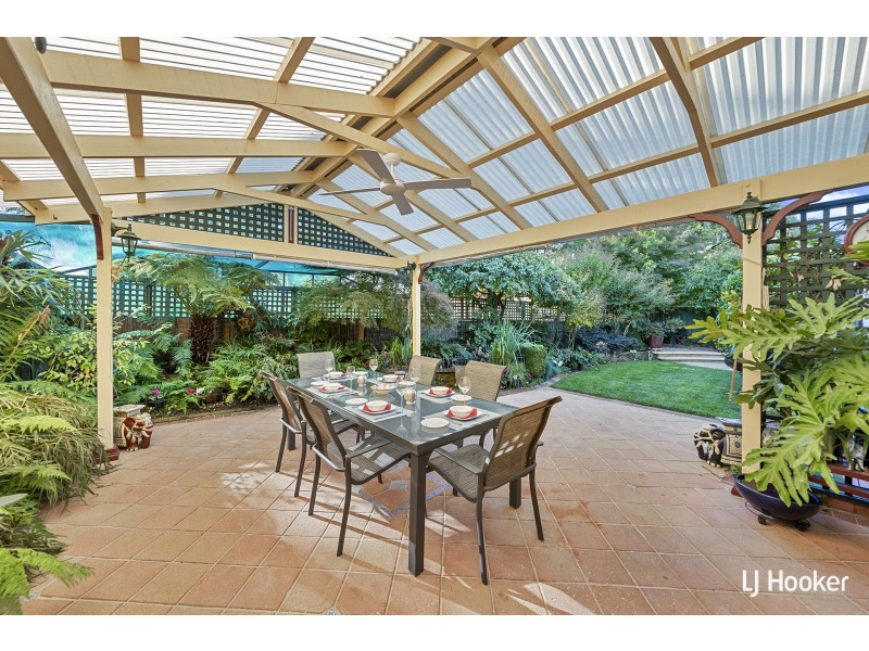8 Hickson Place, Monash ACT 2904