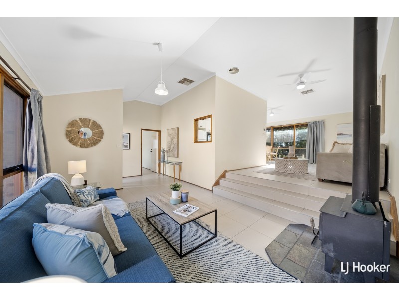 1 Thurlow Place, Belconnen ACT 2617