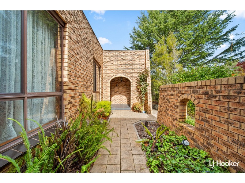 4 Jaques Place, Evatt ACT 2617