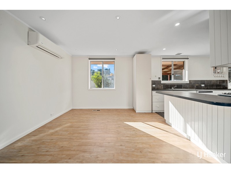 11 Sanderson Close, Flynn ACT 2615