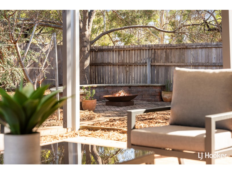 16 Whittell Crescent, Florey ACT 2615