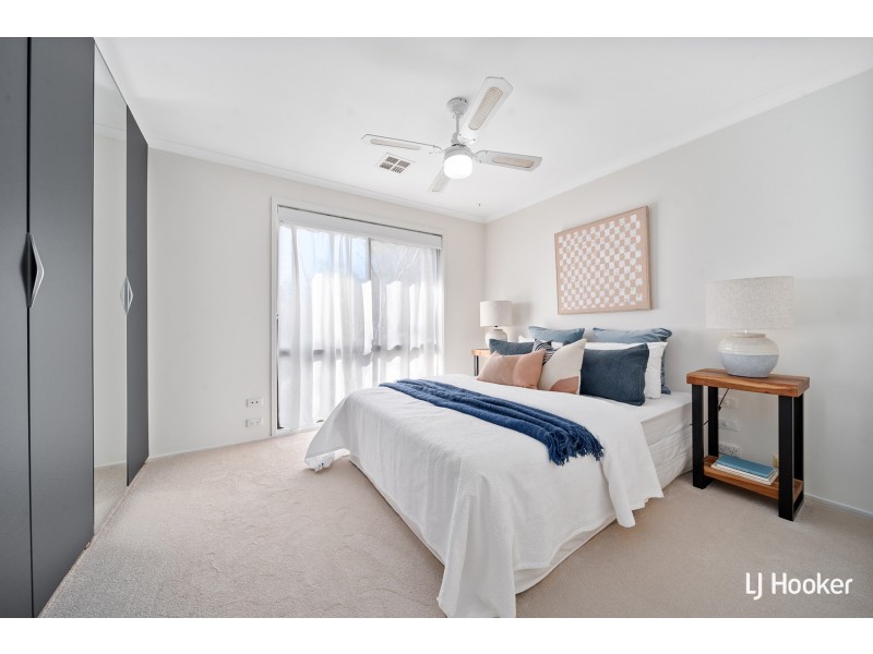 16 Whittell Crescent, Florey ACT 2615