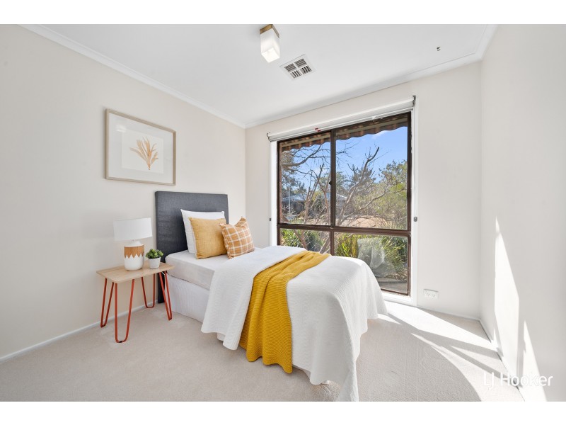 16 Whittell Crescent, Florey ACT 2615