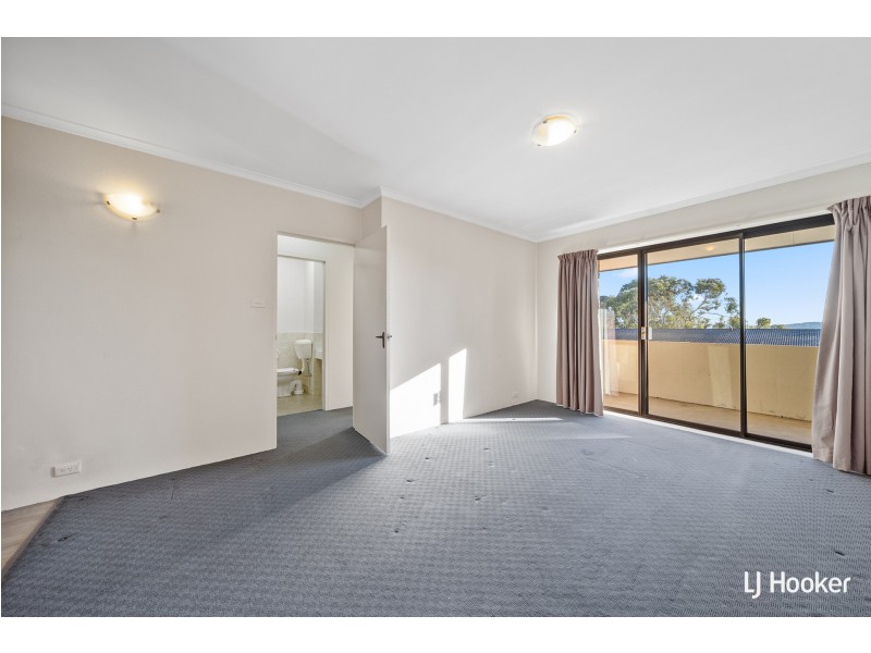 19/32 Springvale Drive, Hawker ACT 2614