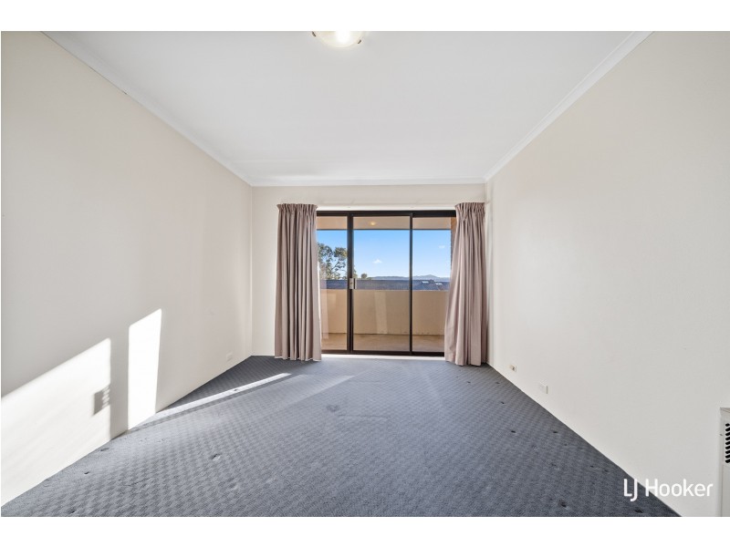 19/32 Springvale Drive, Hawker ACT 2614